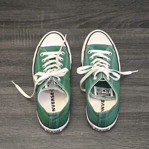 Converse All Star Green Canvas Shoes - Rarely Worn